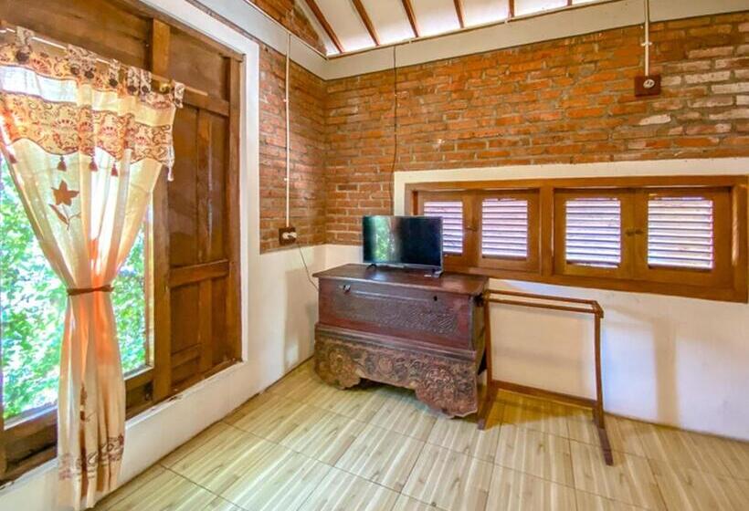 פנסיון Griya Gribig Guest House Mitra Reddoorz