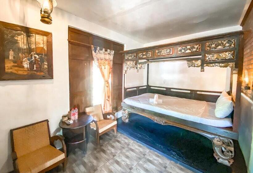 פנסיון Griya Gribig Guest House Mitra Reddoorz