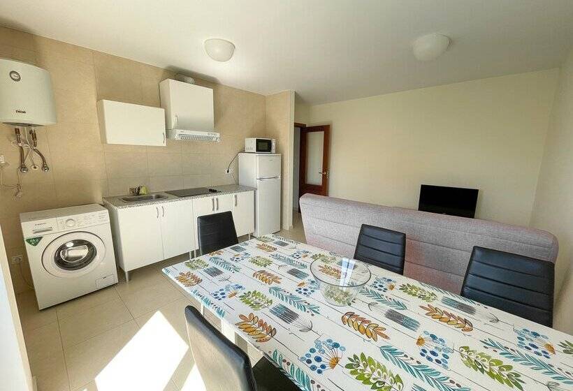 Apartamentos Aguiño Ribeira 3000