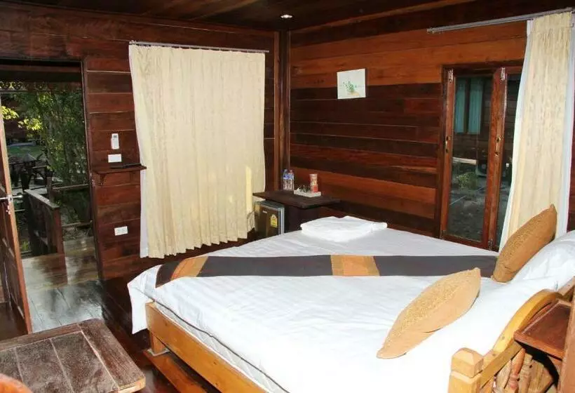 Burilamplai Resort บุรีลำปลาย รีสอร์ท