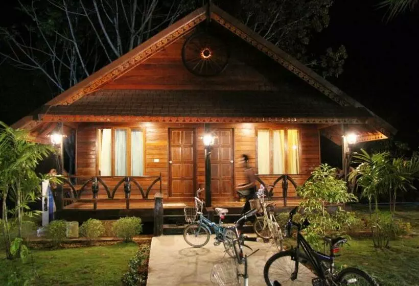 Burilamplai Resort บุรีลำปลาย รีสอร์ท