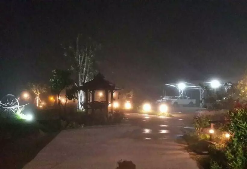 Burilamplai Resort บุรีลำปลาย รีสอร์ท