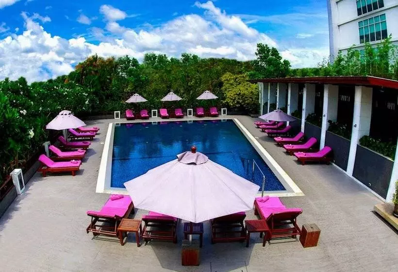 Szálloda Amaranth Suvarnabhumi