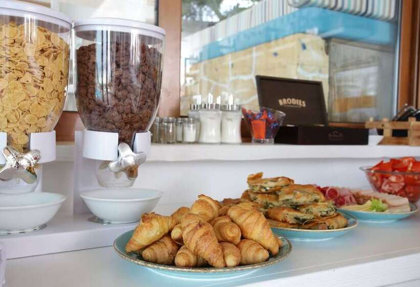 هتل Anny Residences & Suites