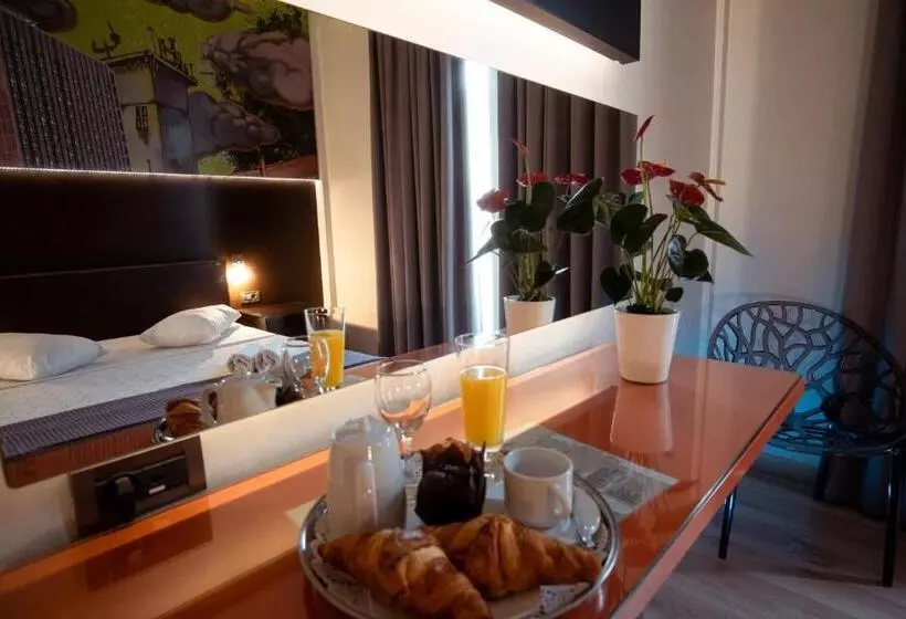 Отель Athens City