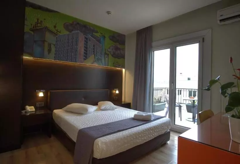 Отель Athens City