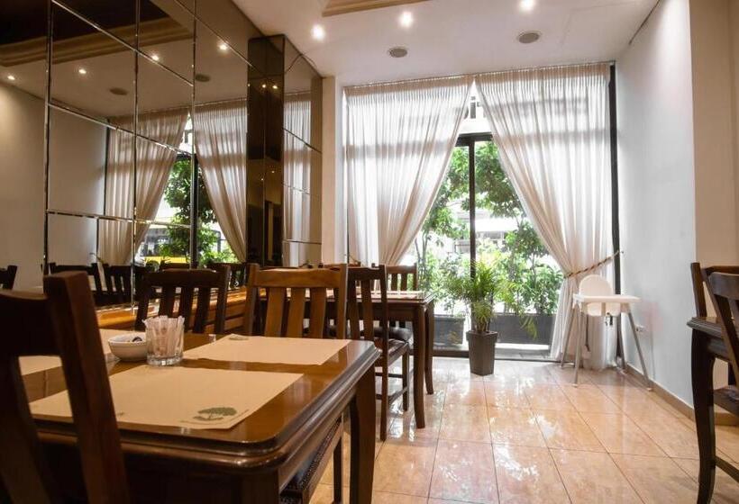 בית מלון כפרי Athens City