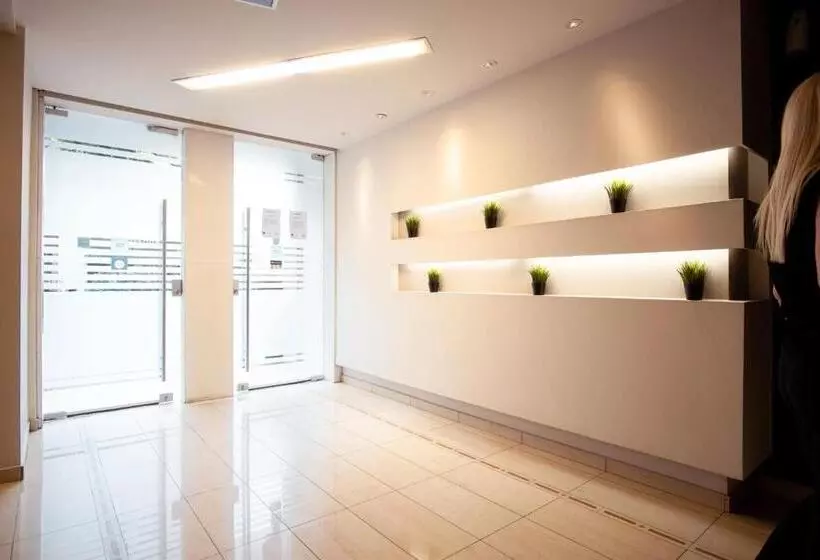 Отель Athens City