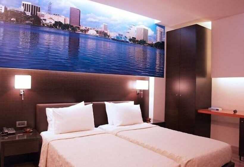 בית מלון כפרי Athens City