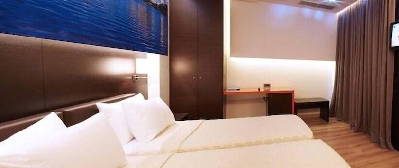 בית מלון כפרי Athens City