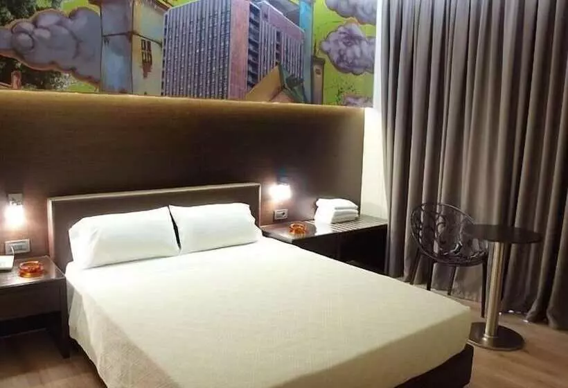 Отель Athens City