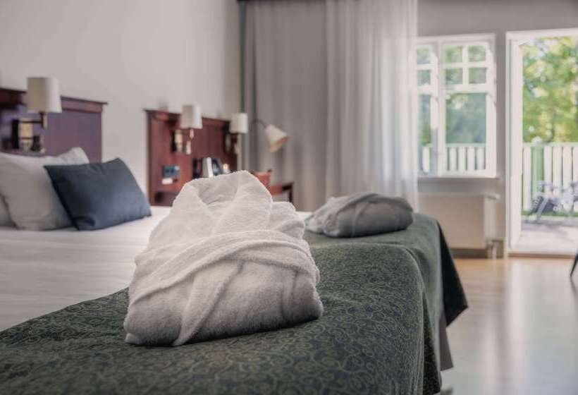 בית מלון כפרי Best Western Solhem