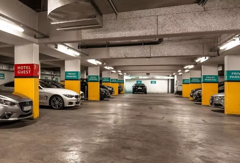 בית מלון כפרי Castle Garden