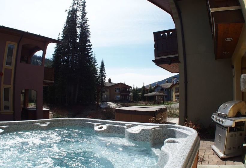 בית מלון כפרי Crystal Forest