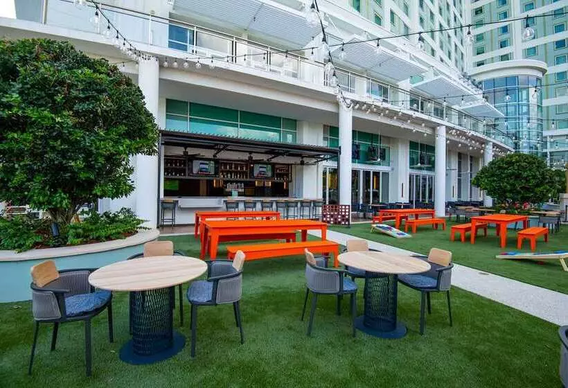 هتل Hilton Orlando