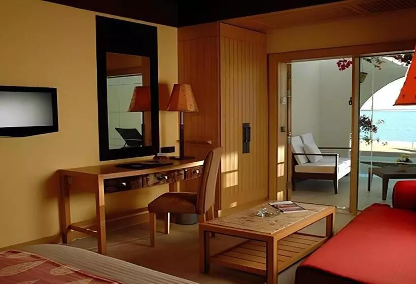 هتل Retac Qunay Dahab Resort & Spa