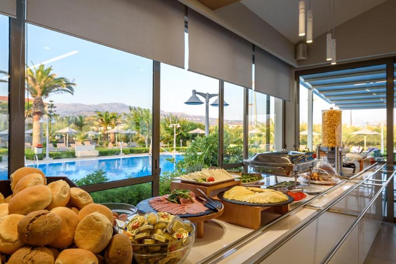 호텔 Marinos Beach