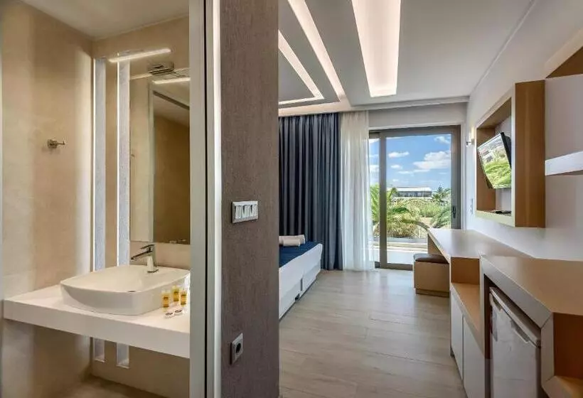 בית מלון כפרי Marinos Beach