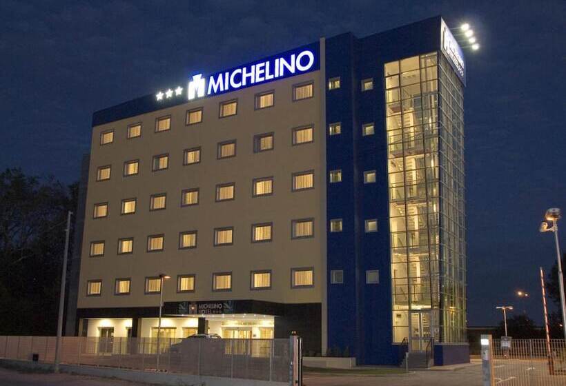 בית מלון כפרי Michelino 75 By The Sydney