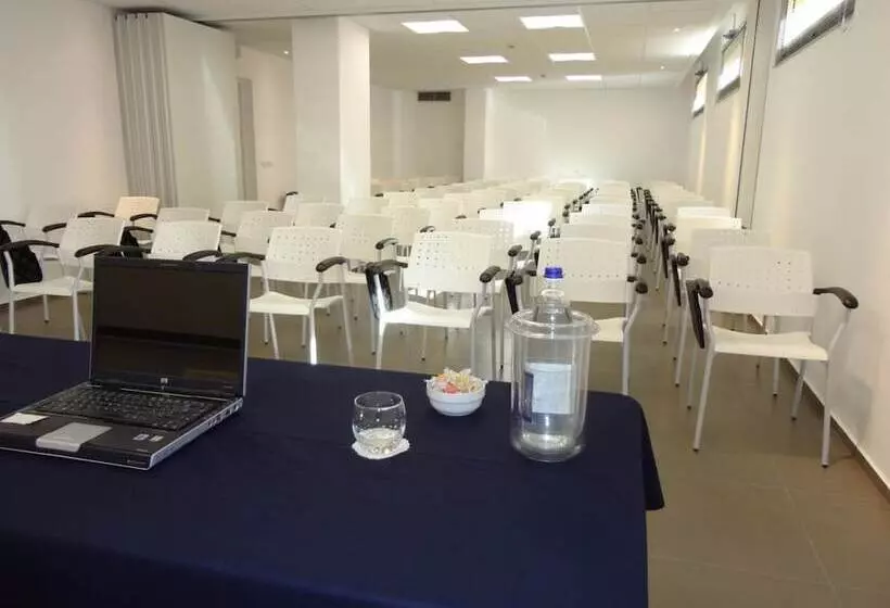 Hotelli Michelino 75 By The Sydney