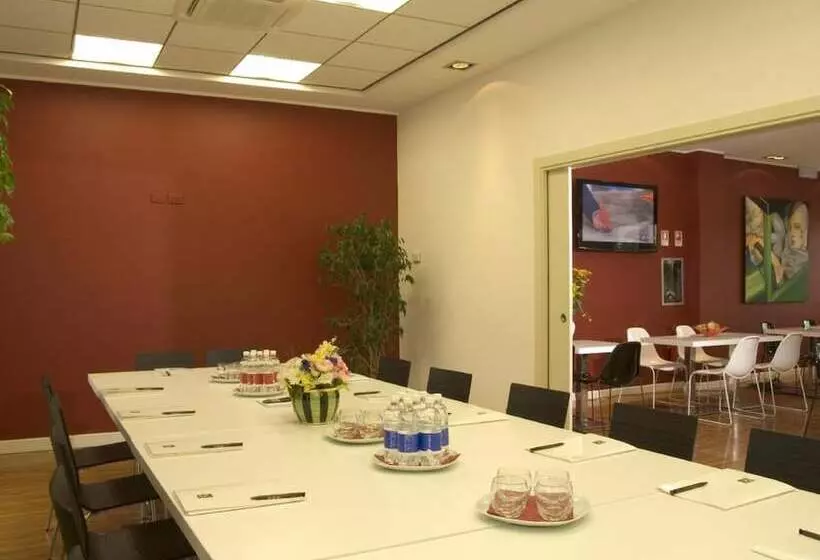 Hotelli Michelino 75 By The Sydney