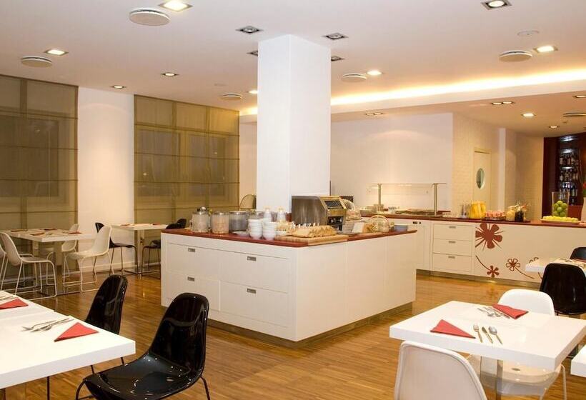 בית מלון כפרי Michelino 75 By The Sydney