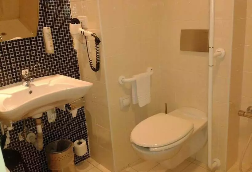 Hotelli Michelino 75 By The Sydney