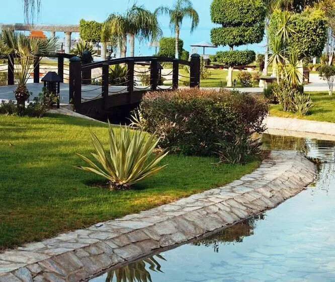 هتل Mövenpick Resort El Sokhna