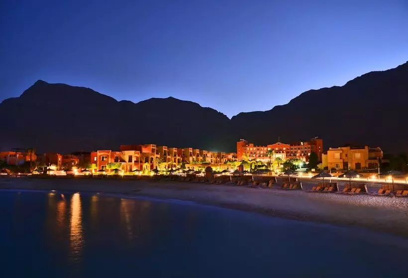 هتل Mövenpick Resort El Sokhna