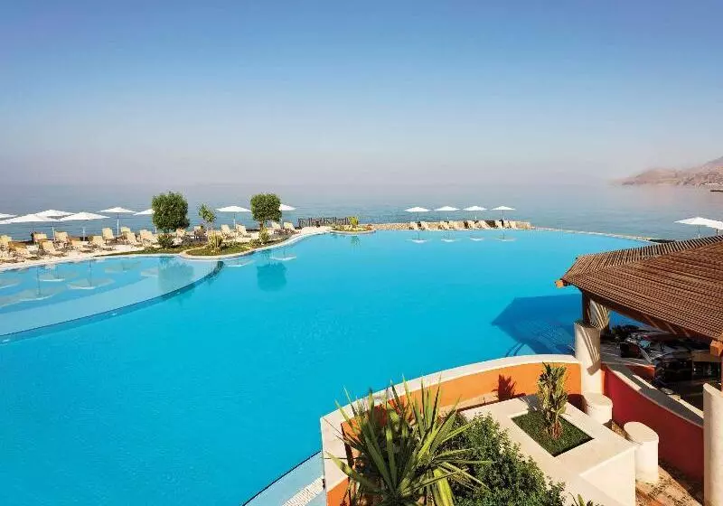 هتل Mövenpick Resort El Sokhna