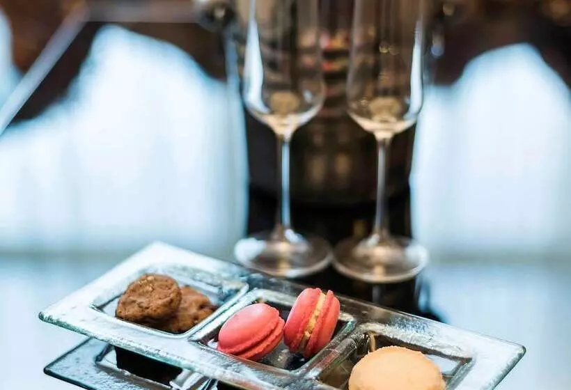 Отель Pullman Beijing South