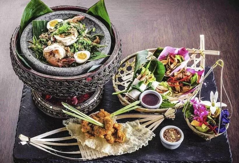 호텔 Pullman Phuket Panwa Beach Resort