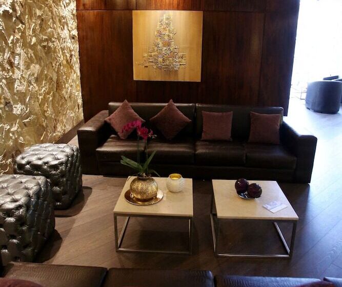 בית מלון כפרי Reina Isabel