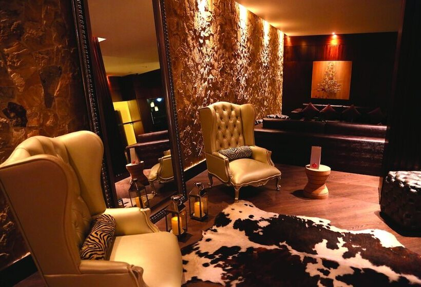 בית מלון כפרי Reina Isabel