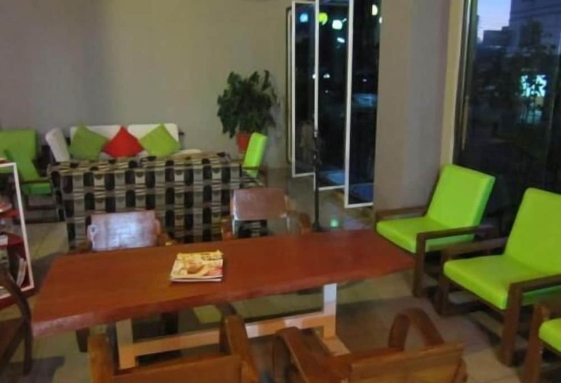 בית מלון כפרי Rome Place