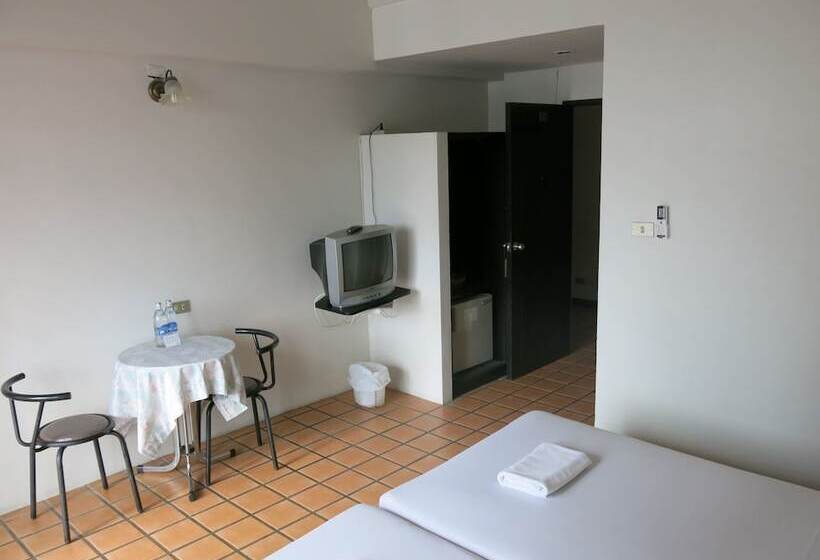 בית מלון כפרי Rome Place