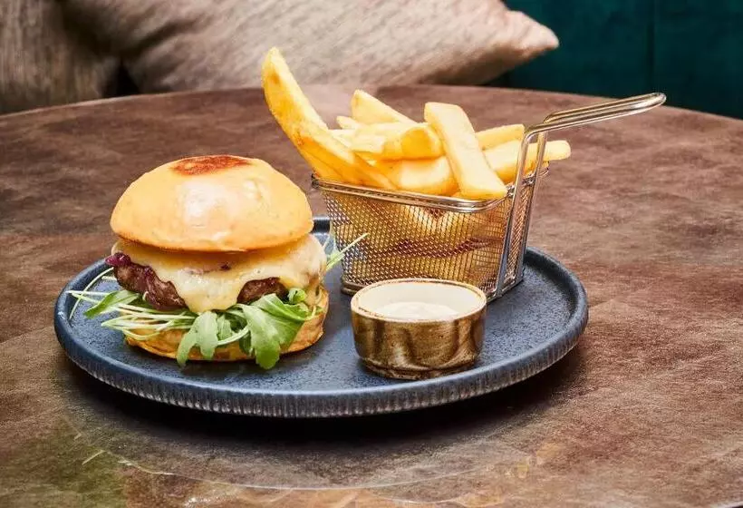 Steigenberger Hotel Herrenhof