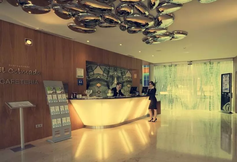 Jardines De Uleta Suites