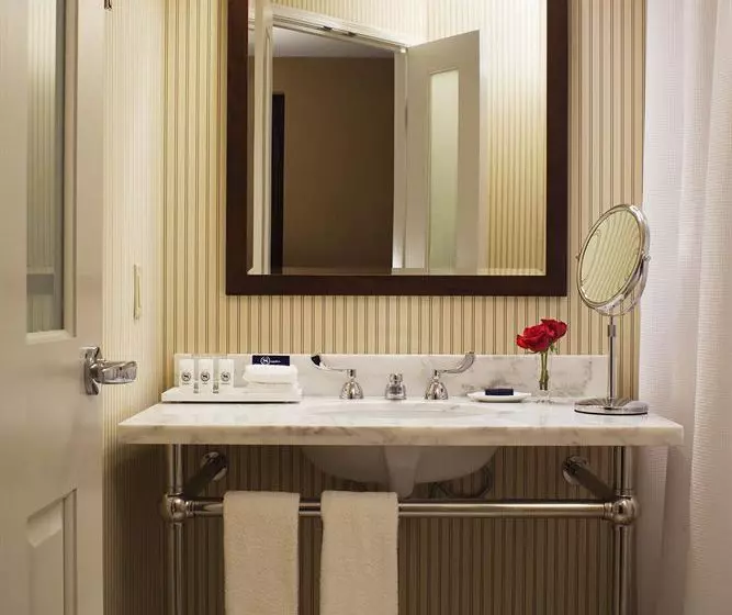 Sheraton Minneapolis Midtown Hotel