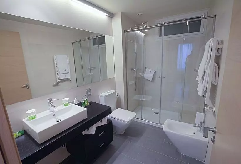 Jardines De Uleta Suites