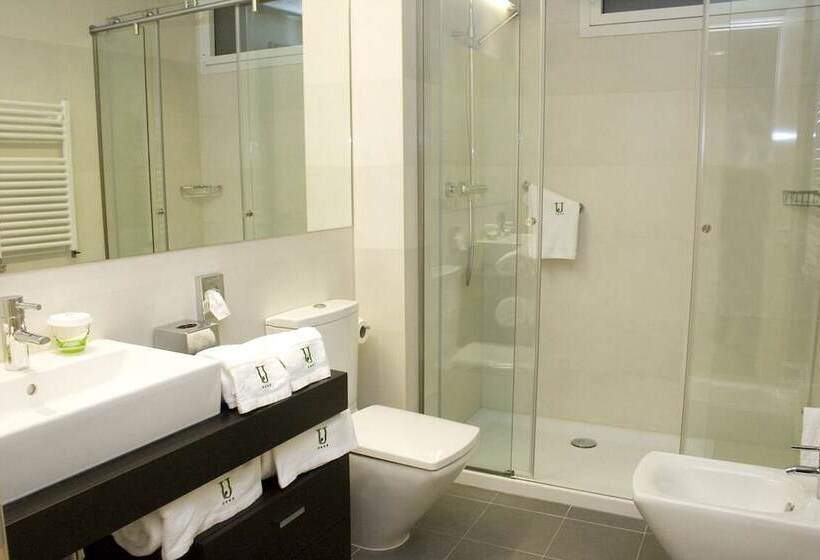 Jardines De Uleta Suites