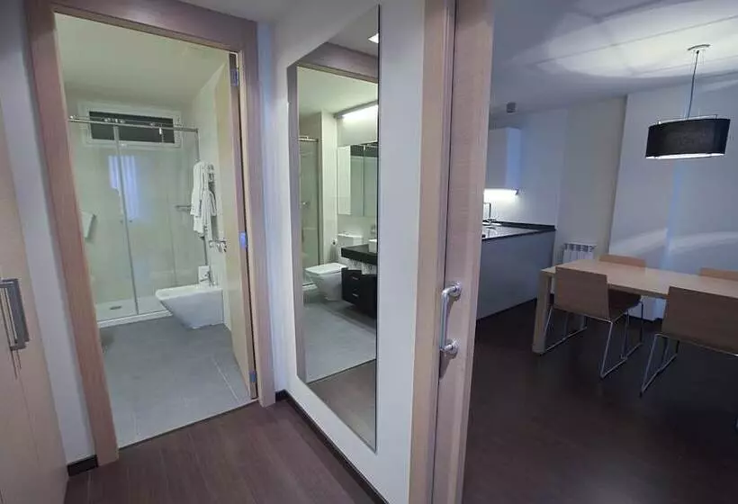 Jardines De Uleta Suites