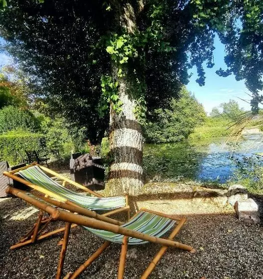 Majatalo Moulin De Monpoisson