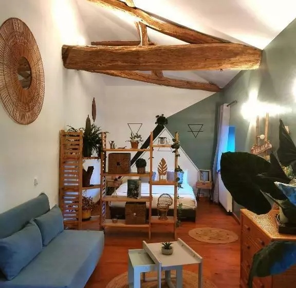 Majatalo Moulin De Monpoisson