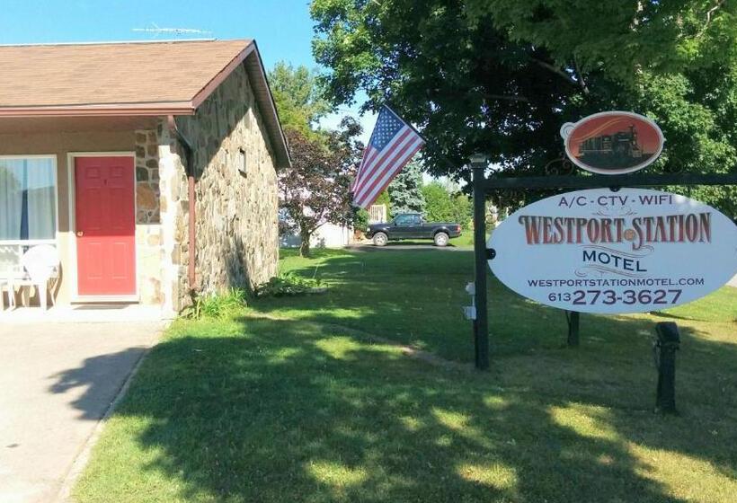 Westport Station Motel