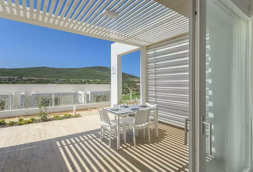 Capo Falcone Beach Charming Apartments Stintino