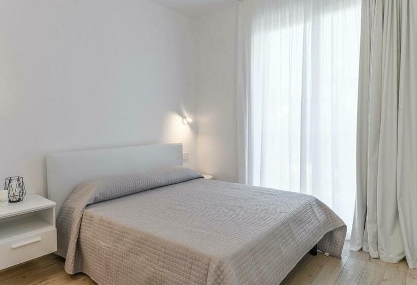 Capo Falcone Beach Charming Apartments Stintino