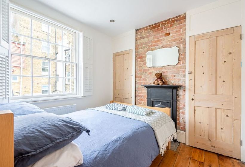 Beach House Moments From Margate Old Town & Beach