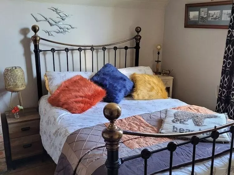 Charming 2 Bed Cottage On Outskirts Of Beverley