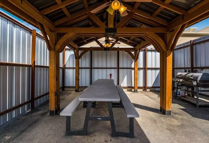 Motelli Red Roof Inn Pecos